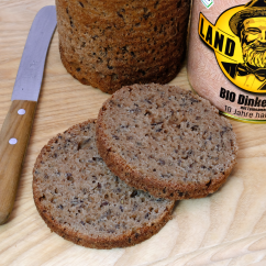 Špaldový kváskový chlieb BIO Demeter trvanlivý až 10 rokov 385g | Landstreicher