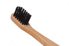 EcoHeart Bambusový zubní kartáček Extra Soft Černý ve skleněném pouzdře